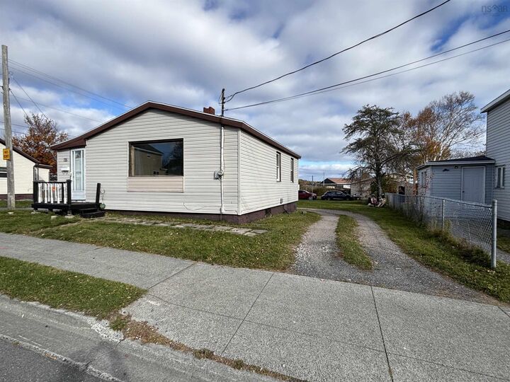 Property Photo:  125 Peppett Street  NS B2A 2N9 
