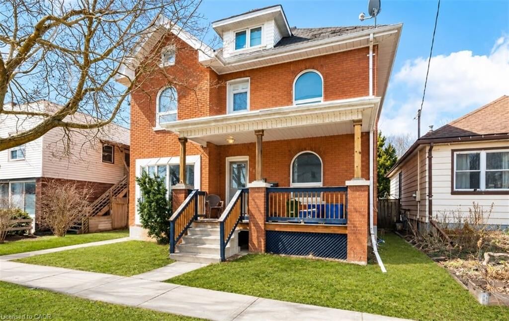 Property Photo: 219 Erie Avenue Upper ON N3S 2H1