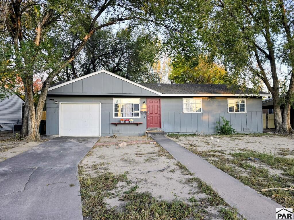 Property Photo:  1818 Seminole Lane  CO 81001 