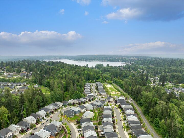 Property Photo:  3302  104th Avenue NE  WA 98258 