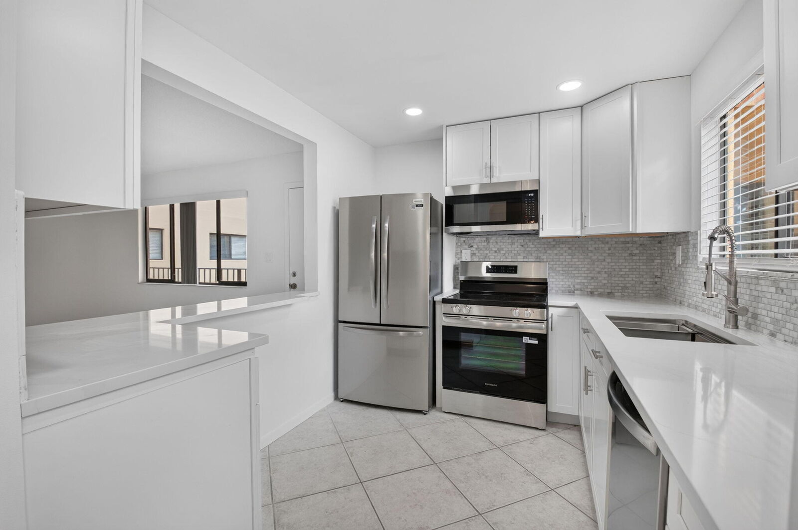Property Photo:  15216 Lakes Of Delray Boulevard 154  FL 33484 