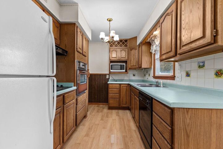 Property Photo:  531 Sunrise Lane  WI 53946 