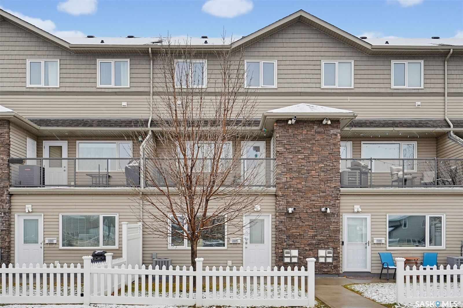 Property Photo:  1303 Richardson Road 107  SK S7R 0L1 