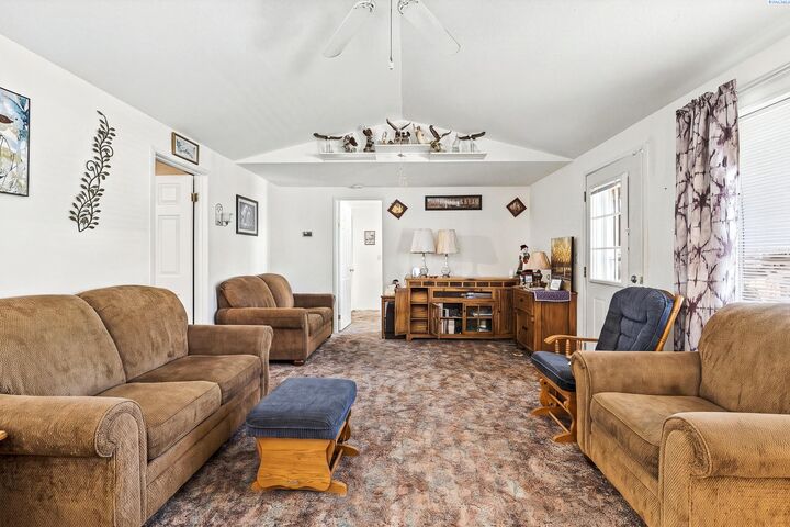 Property Photo:  33604 N Sunset Rd.  WA 99320 