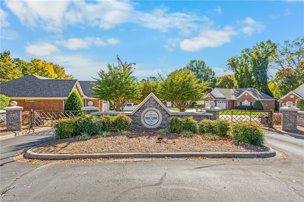 Property Photo:  164 Sterling Point Court  NC 27104 