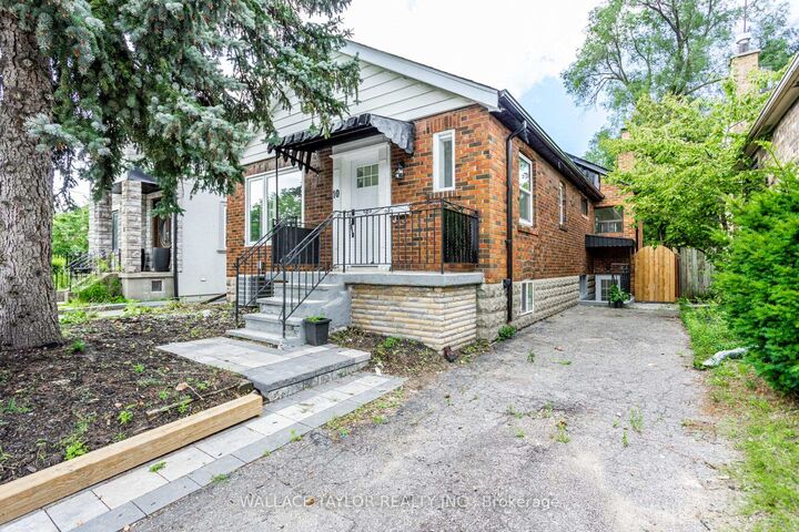 Property Photo:  10 O'Connor Drive Lower  ON M4K 2K2 