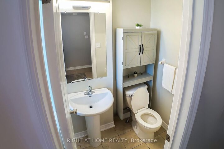 Property Photo:  157 Greenwood Drive  ON L3W 0E4 