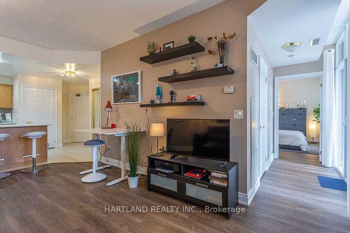 Property Photo: 399 Elizabeth Street 209 ON L7R 0A4