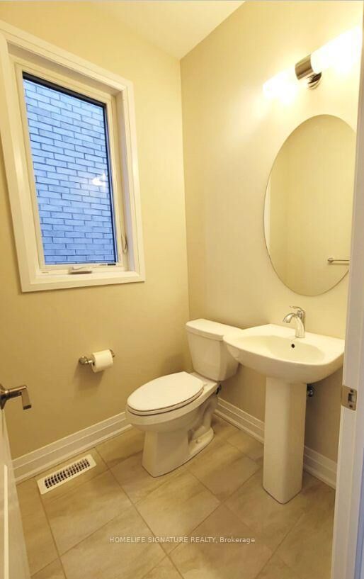 Property Photo:  26 Periwinkle Road  ON L9X 2C8 