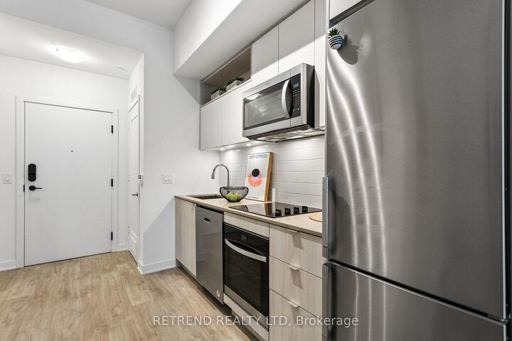 Property Photo: 70 Princess Street 1725 ON M5A 0X6