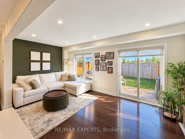 Property Photo:  217 Hutchinson Drive  ON L9R 0P9 