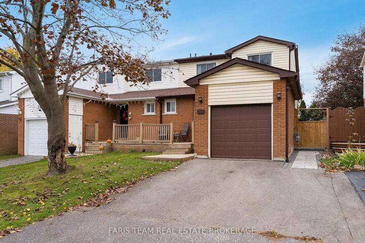 Property Photo:  264 Collings Avenue  ON L3Z 1W3 