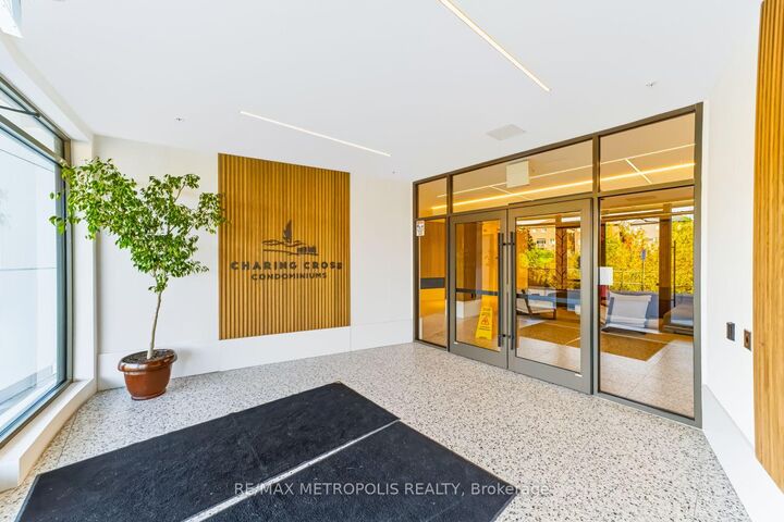 Property Photo:  385 Arctic Red Drive 424  ON L1L 0W9 