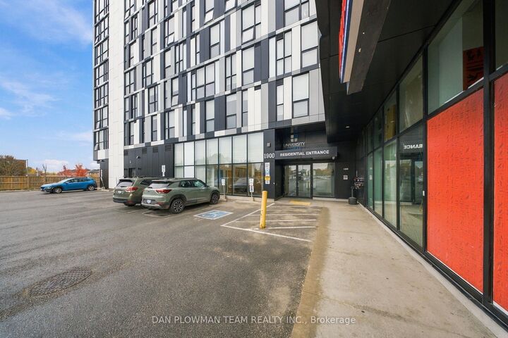 Property Photo:  1900 Simcoe Street N 625  ON L1G 4Y3 