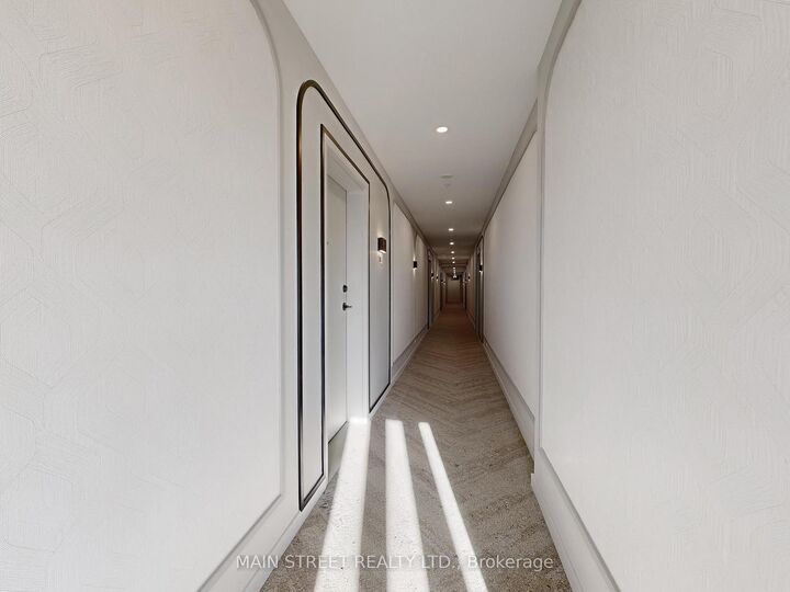 Property Photo:  52 Prospect Street 407  ON L3Y 3S9 