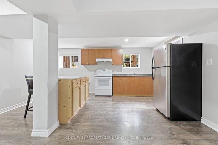 Property Photo:  239 Williamson Drive W  ON L1T 5A2 