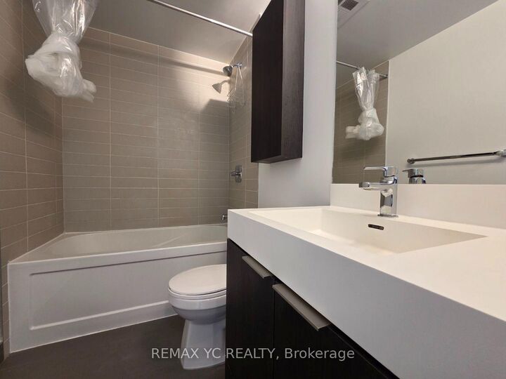 Property Photo:  11 Maryport Avenue 213  ON M3M 0E2 