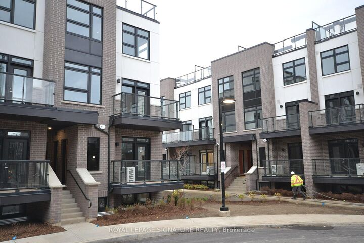 Property Photo:  1573 Rose Way 107  ON L9E 1N4 