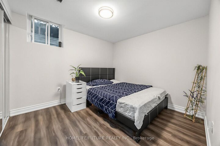 Property Photo:  123 Bennett Avenue  ON L1T 3R8 