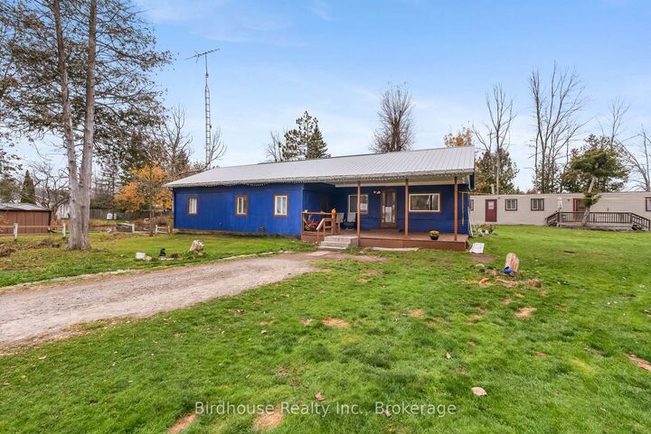 Property Photo: 17 Ash Loop ON K9V 0K1
