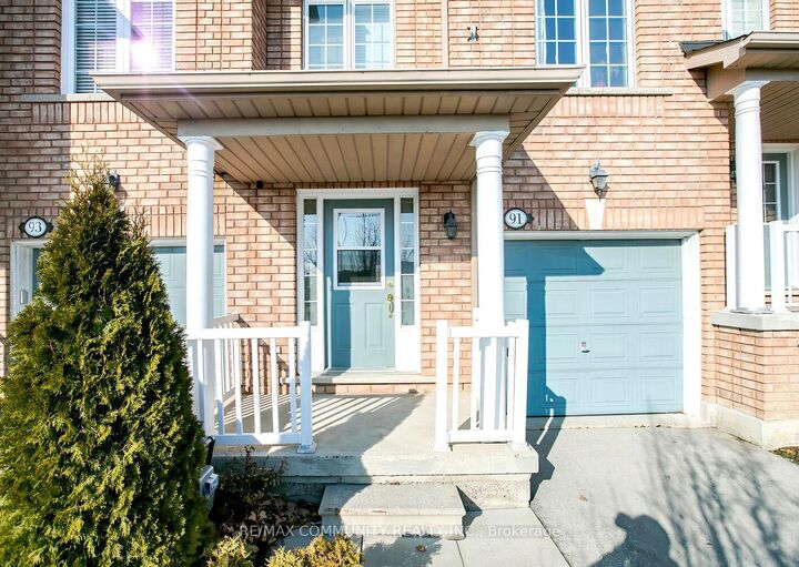 Property Photo: 6399 Spinnaker Circle 91 ON L5W 1Z5