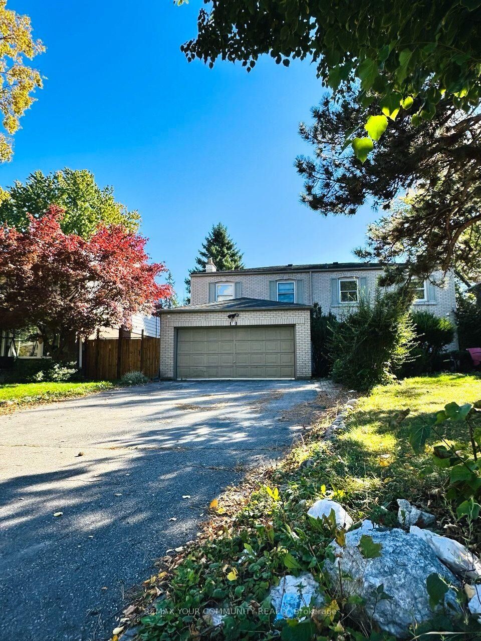 Property Photo:  71 Royal Orchard Boulevard Basement  ON L3T 3C7 