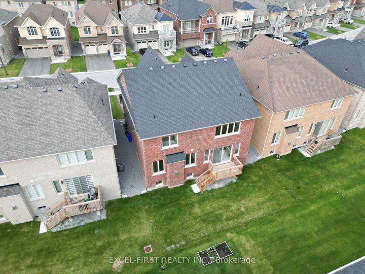 Property Photo:  147 Frederick Pearson Street  ON L9N 0Y8 