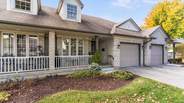 Property Photo:  20 Windemere Place 6  ON N5R 6H6 