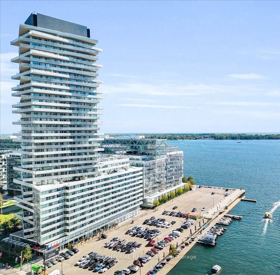Property Photo:  15 Queens Quay E 205  ON M5E 0A5 