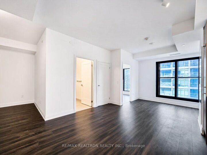 Property Photo:  20 Soudan Avenue 1109  ON M4S 0E2 