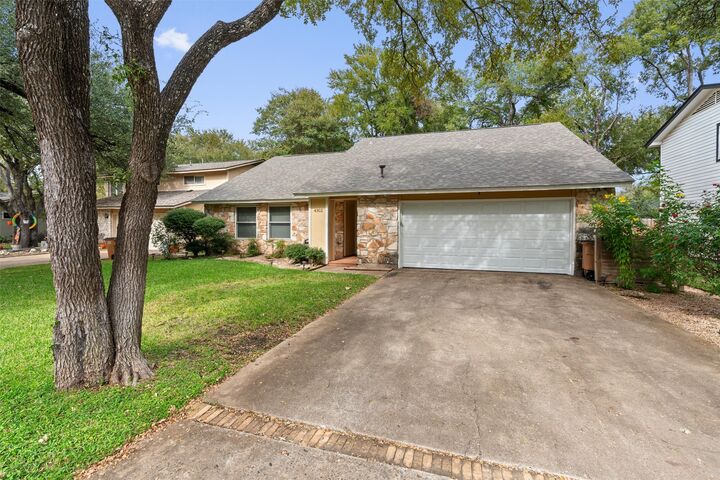 Property Photo:  4302 Yucatan Lane  TX 78727 