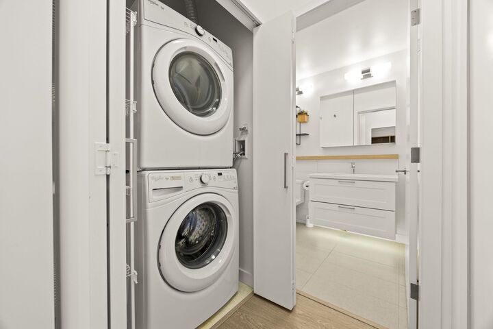 Property Photo:  611 Regan Avenue 409  BC V3J 0E5 
