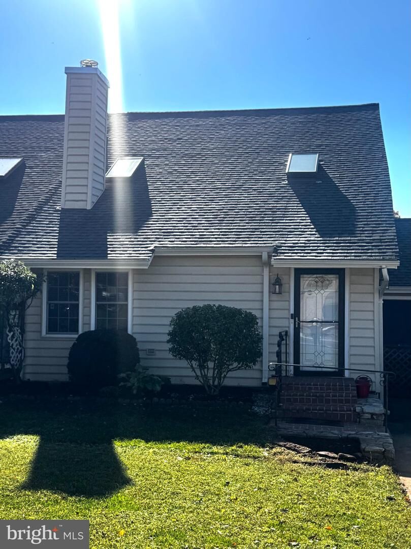 Property Photo: 9219 Prince William Street VA 20110