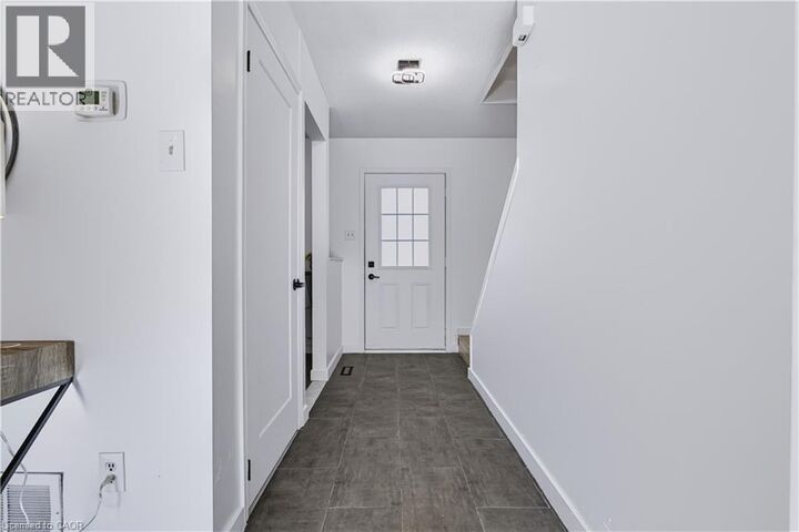 Property Photo:  45 Hansen Road 78  ON L6V 3C5 