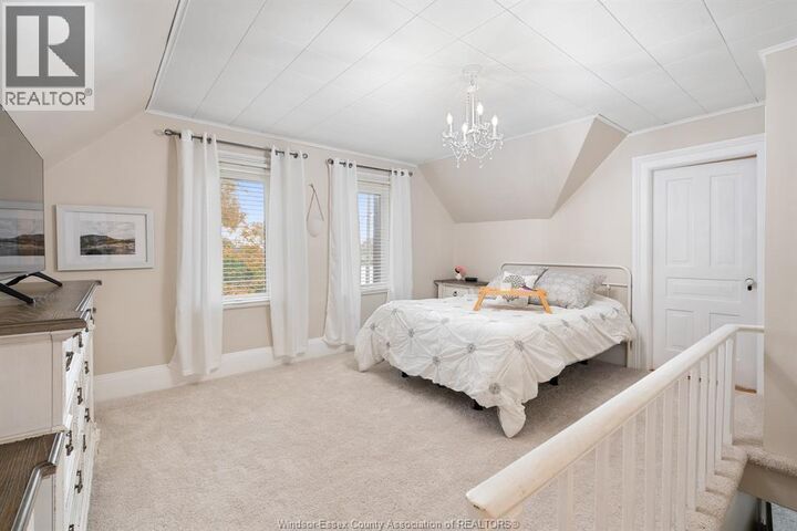 Property Photo:  8990 Canard Drive  ON N9H 0H4 