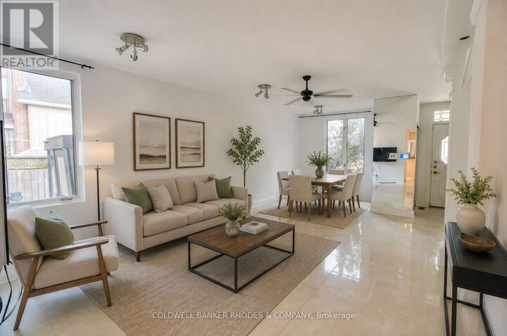 Property Photo: 300 St Andrew Street ON K1N 5G7