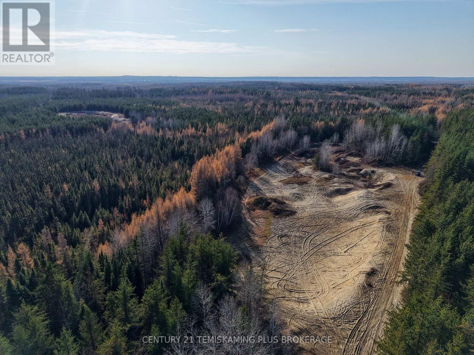 Property Photo:  624 Highway  ON P0J 1H0 