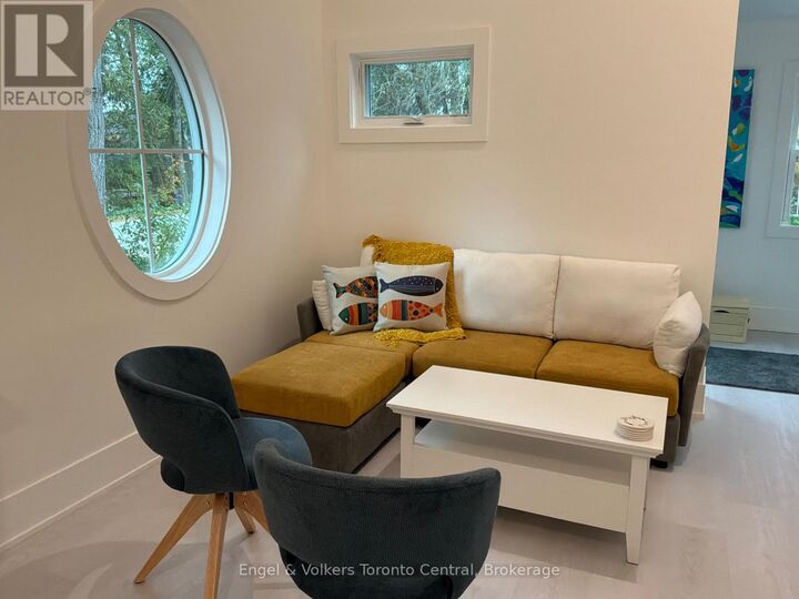 Property Photo: 91 Lakeshore Drive ON N0H 2P0