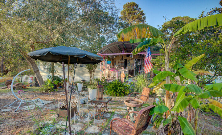 Property Photo: 175 Sally Lane FL 32459