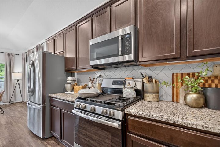 Property Photo:  15015 Meadow Glen N  TX 77306 
