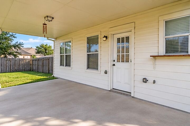 Property Photo:  19127 Saddleville Mills Lane  TX 77433 