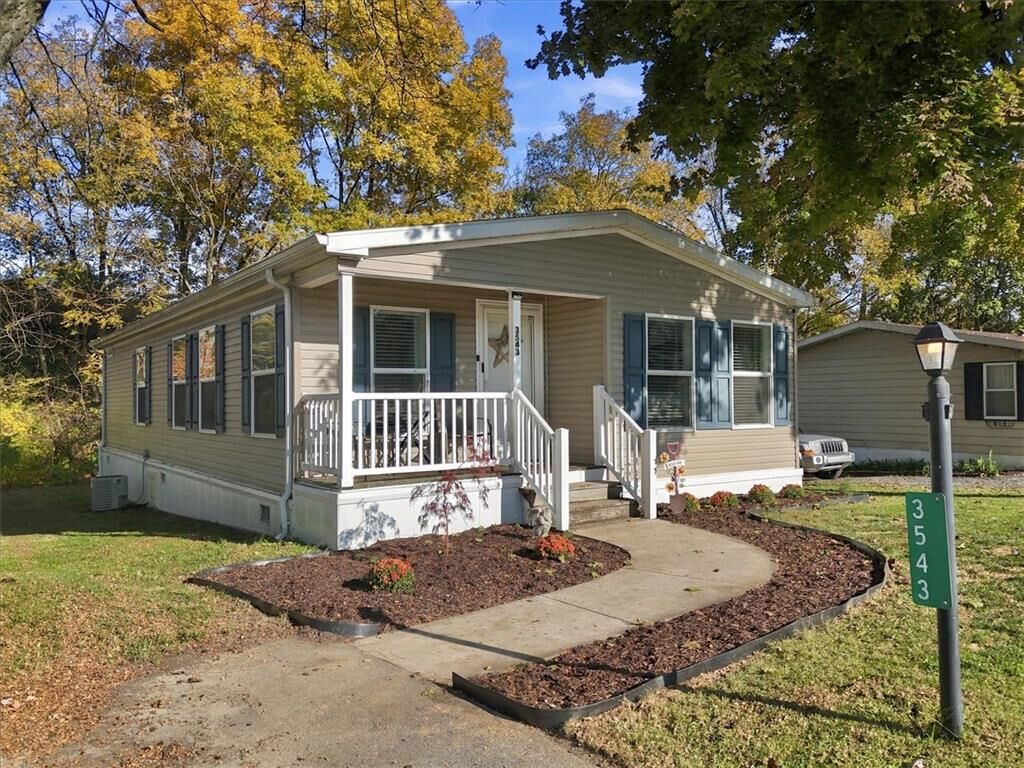 Property Photo: 3543 Lil Wolf Circle 92 PA 18069