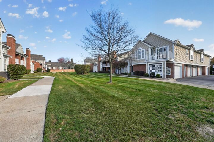 Property Photo: 4101 Berkshire Drive MI 48314