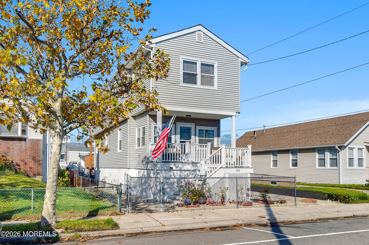 Property Photo:  322 Dupont Avenue  NJ 08751 