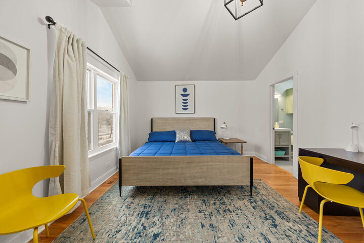 Property Photo: 244 N Hamlin Boulevard IL 60624