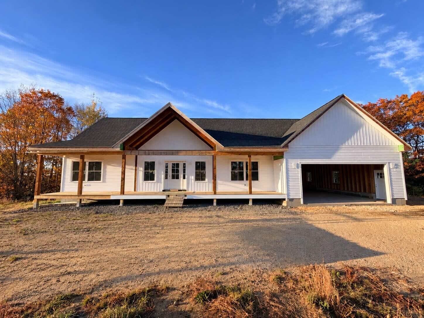 Property Photo:  117 Smith Road  ME 04027 
