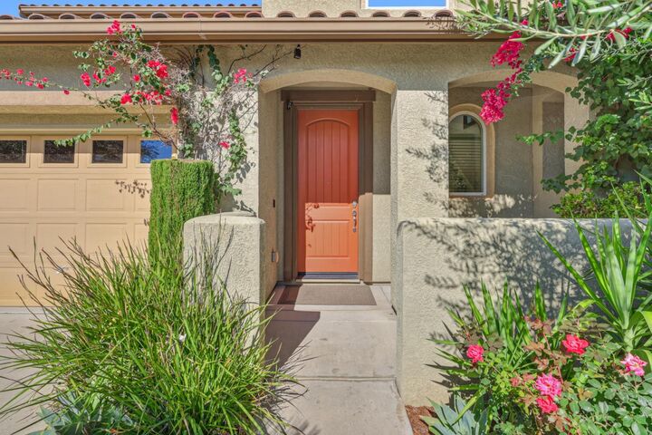 Property Photo:  9669 Philta Way  CA 95757 