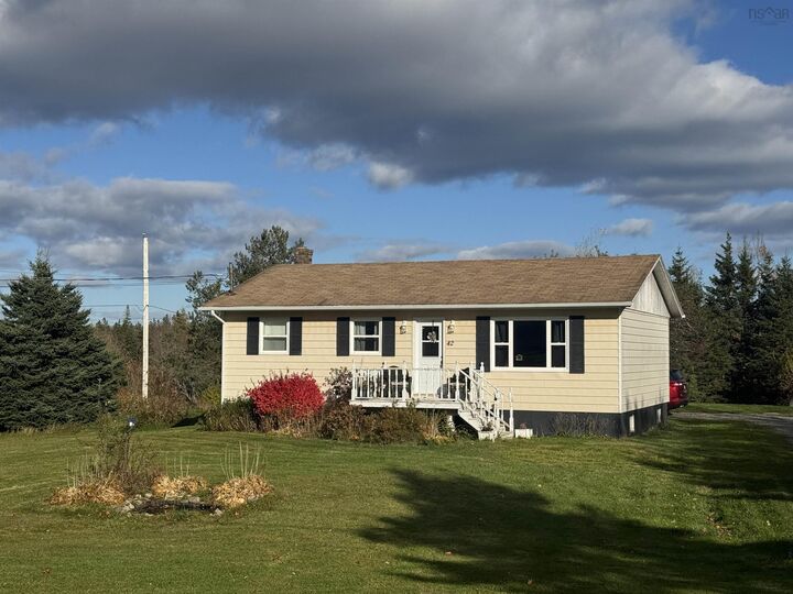 Property Photo:  42 King Grove Road  NS B1Y 2E3 