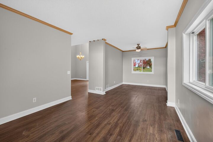 Property Photo:  8361 Savanna Oaks Lane  MN 55125 