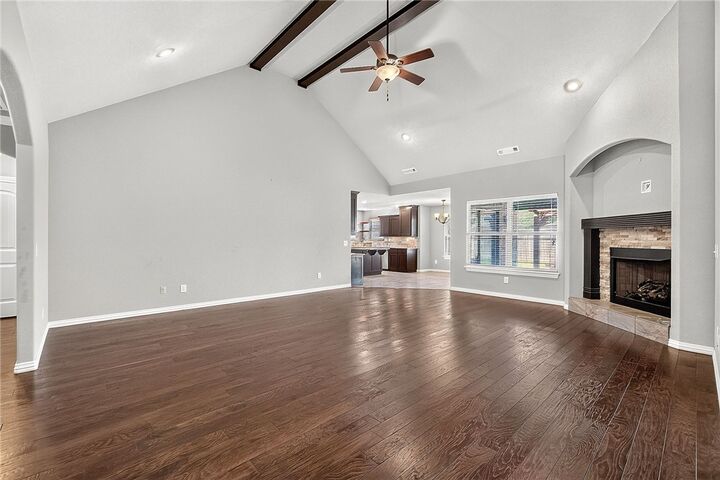 Property Photo:  1910 SW Cypress Street  AR 72712 